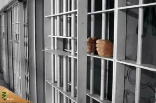 نیکوکار یزدی در آستانه سفر حج، زندانی آزاد کرد