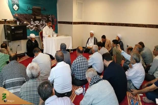 در محافل انس و معرفت مکه بیان شد؛
وجه اشتراک دعای ائمه معصومین(ع) اظهار فقر است 2
