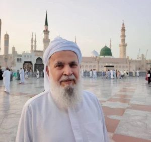 مولوی اسحاق ­مدنی:

از فرصت حج برای وحدت مسلمانان استفاده کنیم