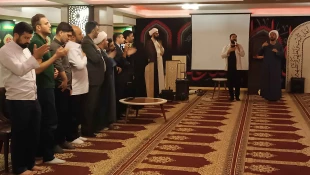 دیدار صمیمانه مسؤل دفتر نمایندگی بعثه در عراق با نخبگان دانشگاهی دارای معلولیت جسمی