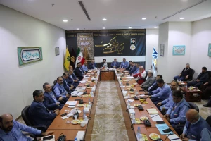 حجت‌الاسلام والمسلمین نواب:

با اتخاد تدابیر لازم، آماده حل مشکلات احتمالی باشید