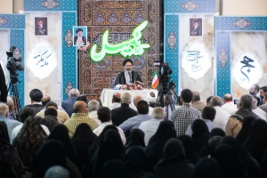 باحضور زائران ایرانی برگزار شد:

قرائت دعای روحبخش کمیل در مکه مکرمه