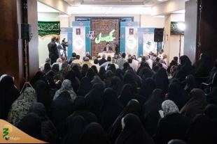 باحضور زائران ایرانی برگزار شد:

قرائت دعای روحبخش کمیل در مکه مکرمه 4