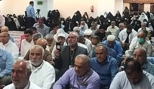 تاکید رئیس بعثة الحجاج الایرانیین فی مراسم دعاء کمیل فی المکه علی ضرورة ولاء الإنسان مع أولیاء الله و معاداته لأعداء الله 2