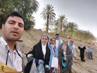 از چشم دوربین - 14

جمع آوری سنگ برای رمی جمرات 8