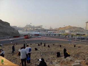 از چشم دوربین - 14

جمع آوری سنگ برای رمی جمرات 25