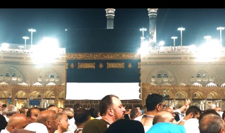 حال و هوای زائران در جوار بیت الله الحرام+فیلم
