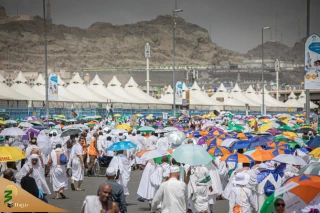 هشدار وزارت بهداشت عربستان به حجاج؛ 
از قرار گرفتن در معرض مستقیم آفتاب دوری کنید