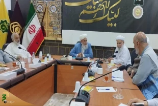 Holding Meetings to Coordinate Transfer of Sunni Pilgrims to Holy Places 4