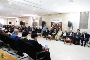 رئیس بعثة الحجاج الإیرانیین فی اللقاء بممثلی مراجع التقلید فی مکة: بعض تصرفات السعودیة فی مواسم الحج الماضیة لم یسبق لها مثیل 4