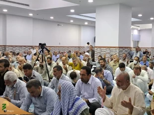 اقامة مراسم الرابع لقراءة دعاء الکمیل فی مکة المکرمة 2