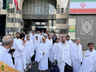 مسئول حمل و نقل و تردد بین شهری درمکه:

عملیات انتقال زائران اهل تشیع به عرفات آغاز شده است 3