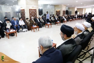 Head of Iranian Pilgrims Meets Representatives of Taqlid Authorities in Mecca 7