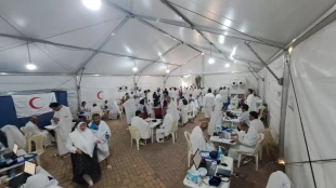 سرکشی مسئولان حج و زیارت از بیمارستان صحرایی مرکز پزشکی عرفه 5