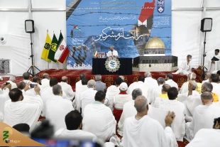 حجت‌الاسلام والمسلمین نواب :

سرزمین وحی به‌ عنوان خاستگاه اسلام شایسته برپایی مراسم برائت است+فیلم 2