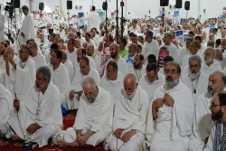 حاشیه‌های مراسم برائت از مشرکین؛
از حضور گسترده حجاج ایرانی تا اهتزاز پرچم فلسطین 2