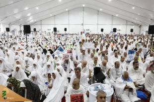 حجة الاسلام نواب؛ مهبط الوحي، باعتبارها محل تجلي الإسلام، تستحق أن تقيم مراسم البراءة 3