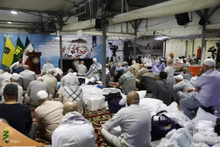 با حضور حجت‌الاسلام والمسلمین نواب؛

مراسم شب عید قربان در منا برگزار شد 2