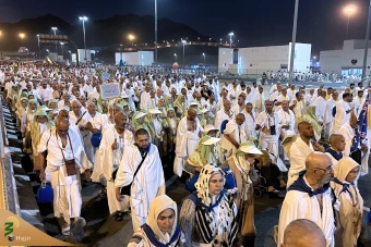 عزیمت زائران بیت‌الله‌الحرام به سرزمین منا
 18