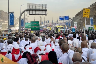 عزیمت زائران بیت‌الله‌الحرام به سرزمین منا
 36