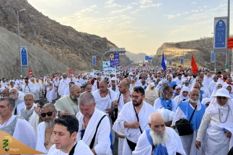 عزیمت زائران بیت‌الله‌الحرام به سرزمین منا
 21