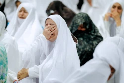 مراسم گرامیداشت شهدای منا و مسجدالحرام و شهدای حدمت  6