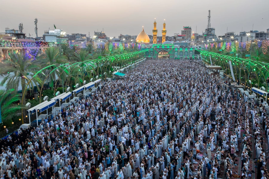 نماز عید قربان در کربلای معلی 2