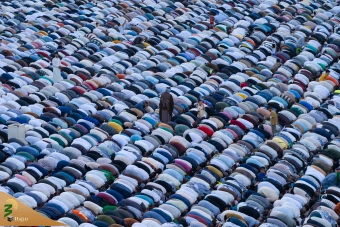 نماز عید قربان در کربلای معلی 12
