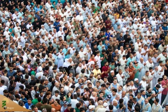 نماز عید قربان در کربلای معلی 5