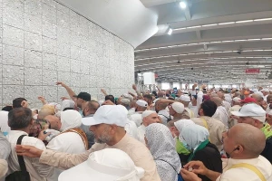 از دریچه دوربین - 33

آخرین رمی جمرات