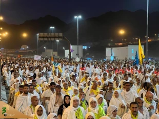 انطلاق مراسم رمي الجمرات في يوم عيد الأضحى في منى 5