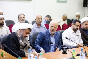 سرپرست حجاج ایرانی:

برگزاری انتخابات امتیاز بزرگی برای کشور میزبان است 7