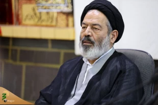 سرپرست حجاج ایرانی:

دستورالعمل پزشکی و سبک زیست بهداشتی در حج برای زائران تالیف شود 5