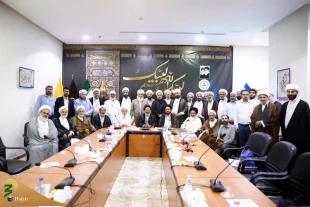 تأکید حجة الإسلام نواب علی اقامة البرامج الثقافیة لکل من الحجاج الشیعة و السنة بشکل موحد 2