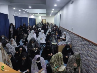 در آستانه آغازپروازهای بازگشت حجاج کشورمان برگزار شد؛

مراسم دعای کمیل با حضور پرشور زائران ایرانی در مکه مکرمه +عکس 15