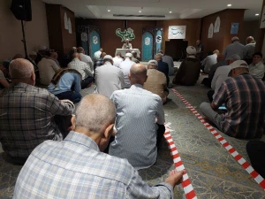 در مکه برگزار شد؛

نخستین مراسم دعای ندبه زائران ایرانی بعد از ایام تشریق+عکس