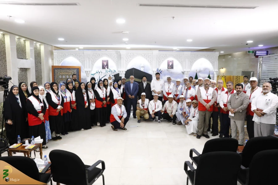 تقدیر سرپرست حجاج ایرانی از پزشکان و کادر درمان داوطلب 12