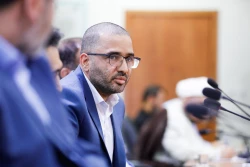 حجت الاسلام والمسلمین نواب ؛

معاونت توسعه پیشران سایرمعاونت هاست+ عکس 2