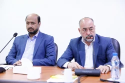 حجت الاسلام والمسلمین نواب ؛

معاونت توسعه پیشران سایرمعاونت هاست+ عکس 8