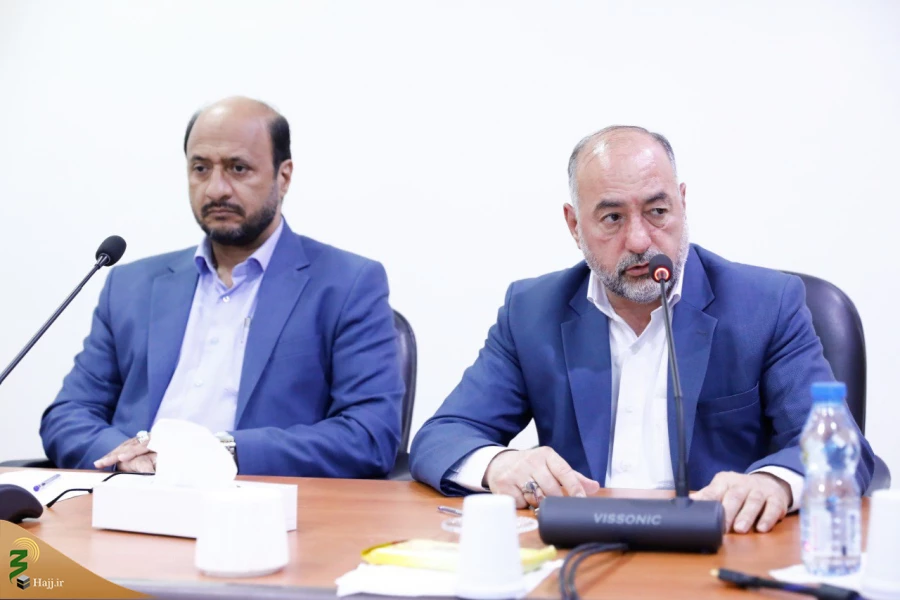 حجت الاسلام والمسلمین نواب ؛

معاونت توسعه پیشران سایرمعاونت هاست+ عکس 8