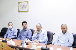 حجت الاسلام والمسلمین نواب ؛

معاونت توسعه پیشران سایرمعاونت هاست+ عکس 9
