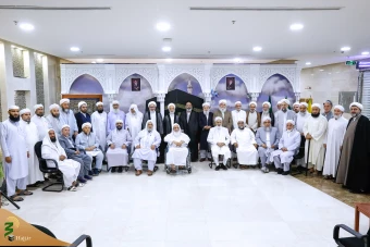  دیدار با  جمعی از علما و روحانیون کاروان های اهل سنت در مکه مکرمه 16