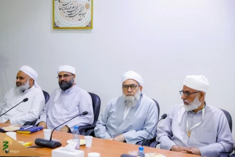  دیدار با  جمعی از علما و روحانیون کاروان های اهل سنت در مکه مکرمه 13