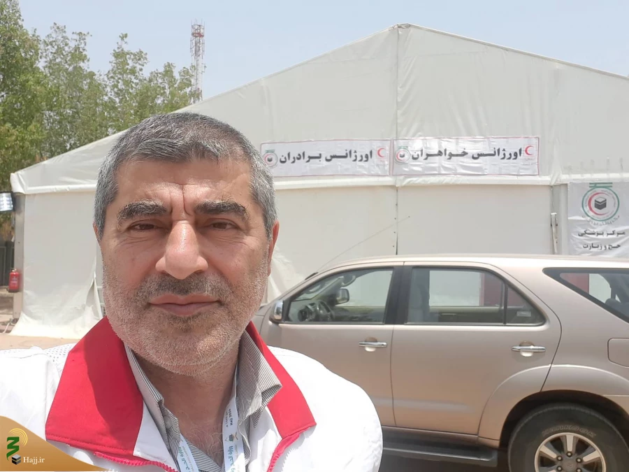 مسئول مرکز پزشکی ستاد مدینه:
روزانه 750 زائر در مراکز درمانی مدینه معاینه می‌شوند/ توصیه‌های بهداشتی به زائران 2