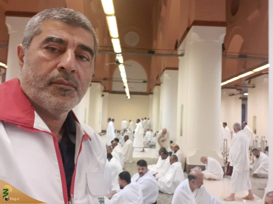 مسئول مرکز پزشکی ستاد مدینه:
روزانه 750 زائر در مراکز درمانی مدینه معاینه می‌شوند/ توصیه‌های بهداشتی به زائران 2