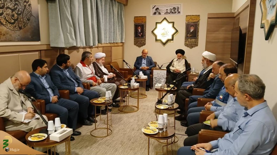 در نشست دست‌اندرکاران حج در مدینه عنوان شد؛
تقدیر از تعامل مثبت عربستان در برپایی انتخابات در مدینه منوره 2