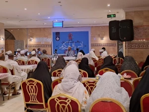 حضور اهل سنت در پنجمین محفل انس قرآن ویژه زائران ایرانی مدینه بعد 