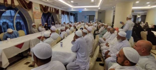 تأکید بر طلب استغفار در حرم نبوی در محافل انس و معرفت اهل‌ سنت  3
