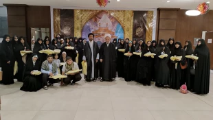 دیدار با کاروان بانوان حافظ قرآن کریم در سفر کربلا