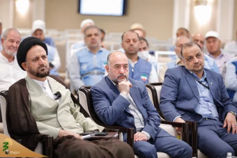 مراسم تجلیل از پیشکسوتان عرصه حج و زیارت در مکه مکرمه 13